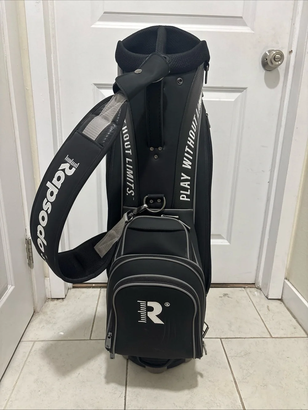 Men’s Black Stand Bag - Play Without Limits